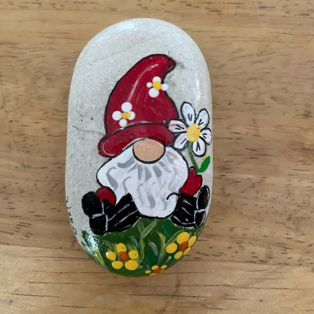 Hand crafted painted daisy gnome rock white red black yellow green gray garden - Picture 11 of 11